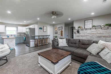 309 Corban Cir, Poplar Bluff, MO 63901 - photo 2