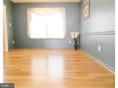 300 Gray Blvd, Newark, DE 19702 - photo 2