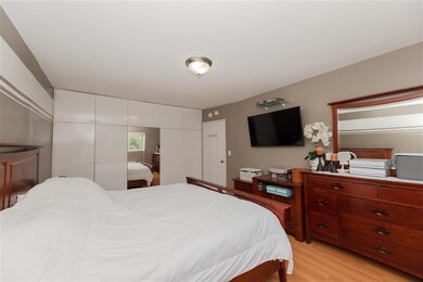 31 Towers St, Jersey City, NJ 07305 - photo 4