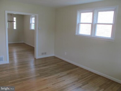 27 55th St SE, Washington, DC 20019 - photo 4