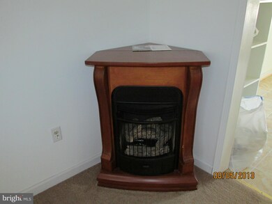 199 Bay Pointe Dr, Montross, VA 22520 - photo 5