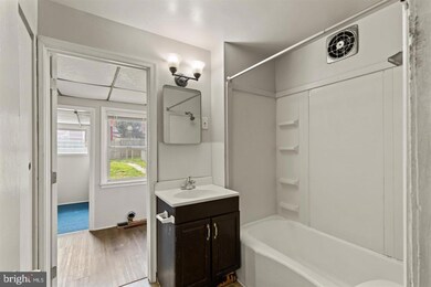 842 Houston St, Columbia, PA 17512 - photo 7