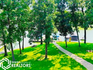 251 Whippoorwill Rd, Montezuma, IA 50171 - photo 4