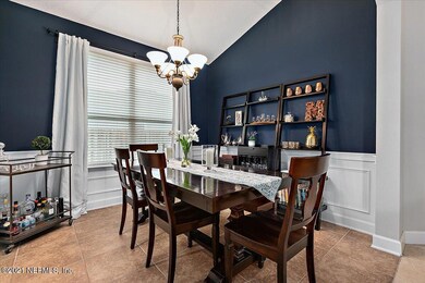 07-Dining Room