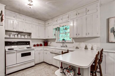 1837 Pine Grove Dr, Asheboro, NC 27205 - photo 6