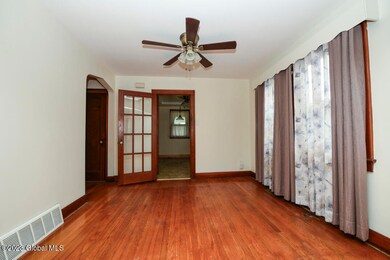 1831 Ferguson St, Schenectady, NY 12303 - photo 5