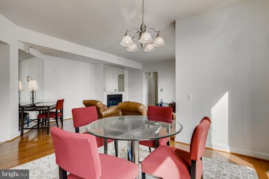 717 President St, Baltimore, MD 21202 - photo 3