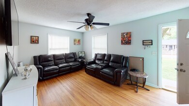 52-Pegram-Cir-Living-Room