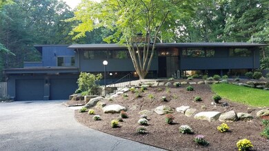 40 Gilbert Stuart Dr, East Greenwich, RI 02818 - photo 3