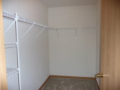 1403 Mcclure Rd unit 1403, Aurora, IL 60505 - photo 6