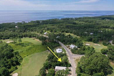 Proximity to Apalachicola Sound and Gulf of Mexico