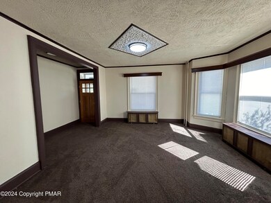 205 N 6th St unit 205A, Stroudsburg, PA 18360 - photo 4