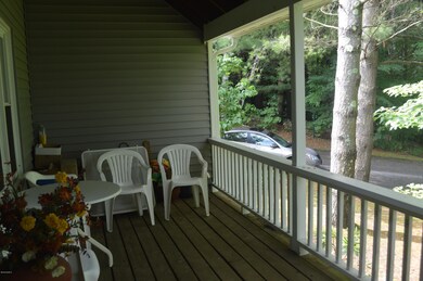 Side Porch 2