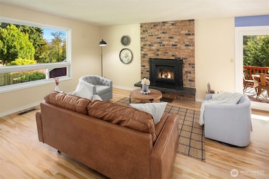 10514 SW 110th St, Vashon, WA 98070 - photo 5