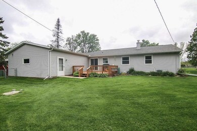 4857 Irish Ln, Fitchburg, WI 53711 - photo 5