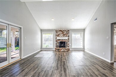 15022 Carols Way Dr, Houston, TX 77070 - photo 6