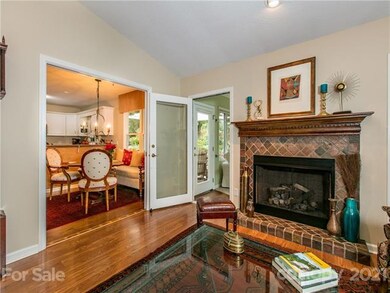 67 Forest Lake Dr, Asheville, NC 28803 - photo 7