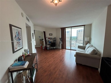 Metropolis at Dadeland unit 1504, Miami, FL 33156 - photo 2