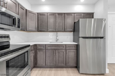 557 S Broad St unit B1, Elizabeth, NJ 07202 - photo 6