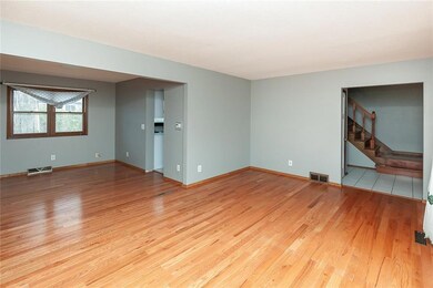 3317 Valdez Dr, Des Moines, IA 50310 - photo 5