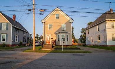 127 Parkview Ave, Bangor, ME 04401 - photo 2