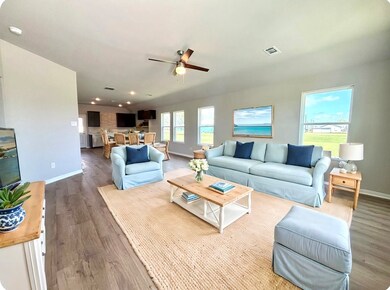 Virtually Staged Pic of Living / Dining