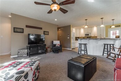 1018 Captain Frank Rd, New Albany, IN 47150 - photo 3