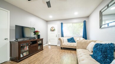 3321 West Del Monico Lane-2