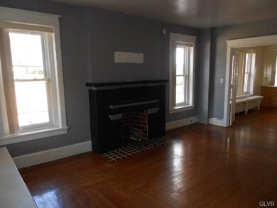 127 S 15th St, Allentown, PA 18102 - photo 3