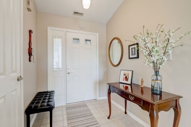 12982 Dellinger Dr, Fishers, IN 46038 - photo 6