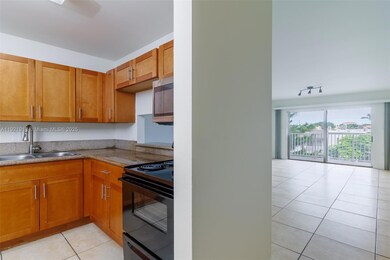 4804 NW 79th Ave unit 308, Doral, FL 33166 - photo 4