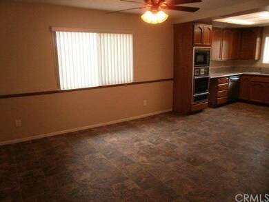 10010 Park St, Bellflower, CA 90706 - photo 7