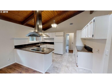 94380 Third St, Goldbeach, OR 97444 - photo 3