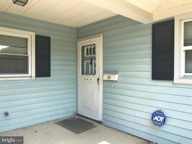 12622 Memory Ln, Bowie, MD 20715 - photo 3