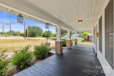 406 N Main St, Clover, SC 29710 - photo 4