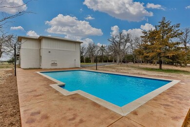 76 County Road 262, Gainesville, TX 76240 - photo 2