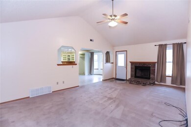 2803 W Beech St, Rogers, AR 72756 - photo 2
