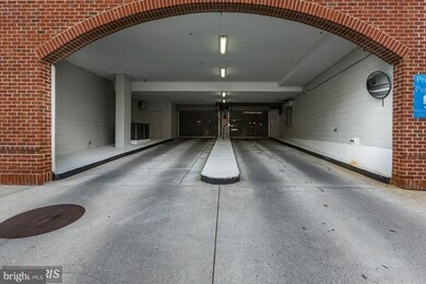 960 Fell St unit 942, Baltimore, MD 21231 - photo 2