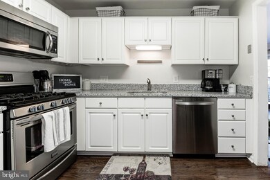 46880 Clarion Terrace unit 200, Sterling, VA 20164 - photo 7