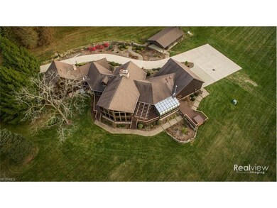 SIMPLY STUNNING!! SECLUDED!