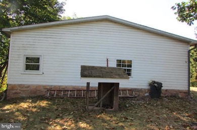 104 Butchershop Rd, Duncannon, PA 17020 - photo 7