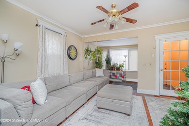 38 Wright Ave, Staten Island, NY 10303 - photo 4