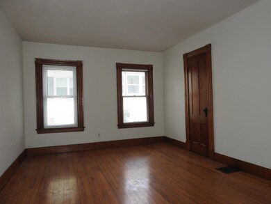20 Royce St unit 2nd Floor, Rutland, VT 05701 - photo 7