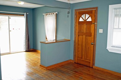 123 Idaho St, Waterloo, IA 50703 - photo 2