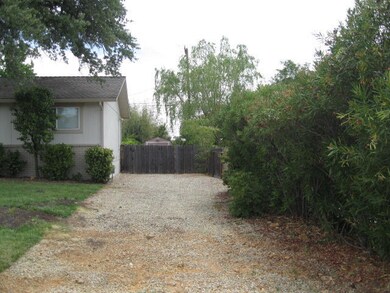 2847 Squire Ave, Redding, CA 96002 - photo 3