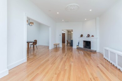 31 Bay State Rd unit 4, Boston, MA 02215 - photo 5
