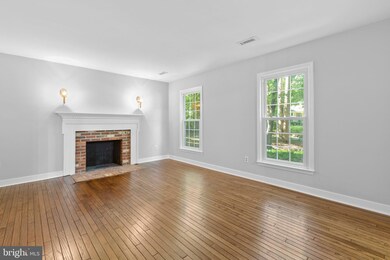 109 Broadfield Ln, Spotsylvania, VA 22553 - photo 6