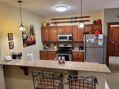 302 breakfast bar