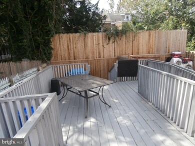 649 Chambers St, Trenton, NJ 08611 - photo 5