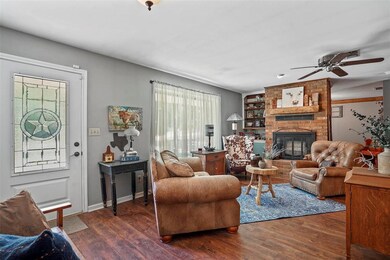 171 County Road 4605, Boyd, TX 76023 - photo 7